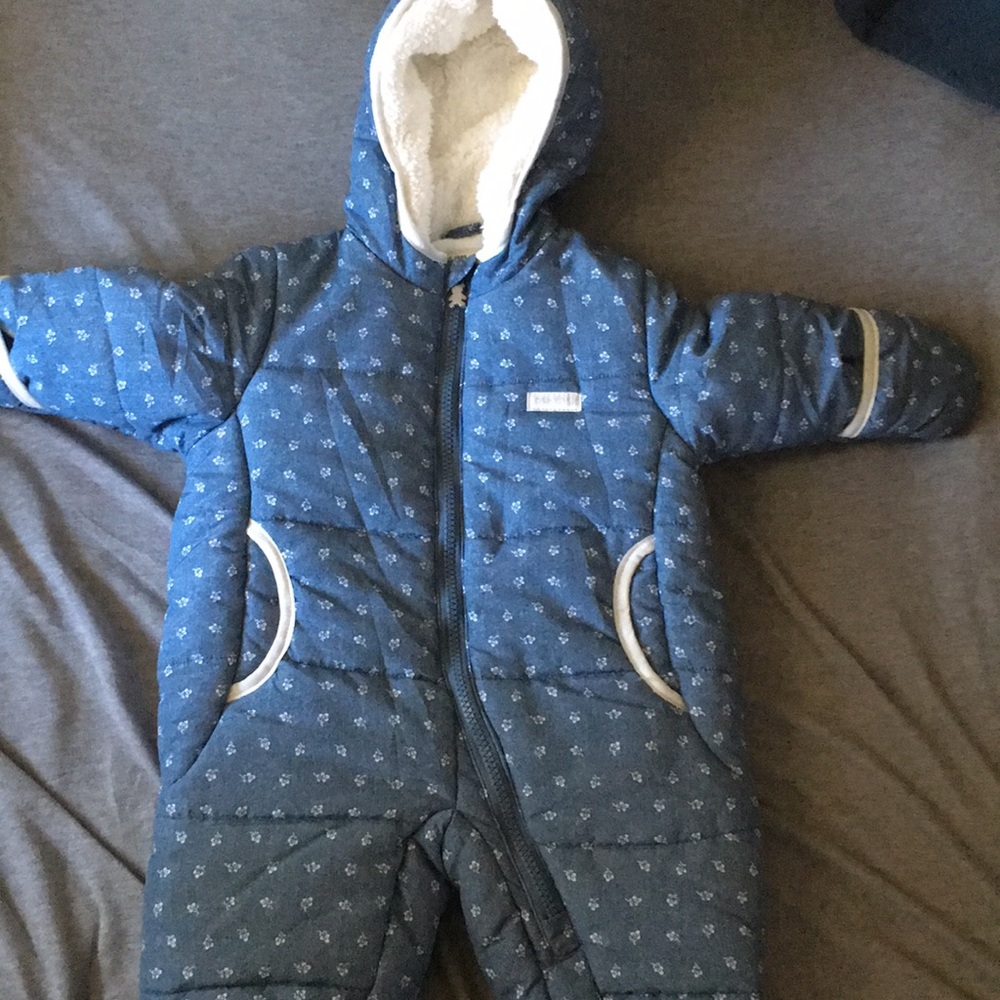 Oshkosh baby blue floral snowsuit NWOT